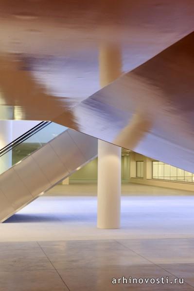 А2АрСи Аркитектс (A2RC Architects), вход в Брюссельский центр встреч (Brussels Meeting Centre), SQUARE.