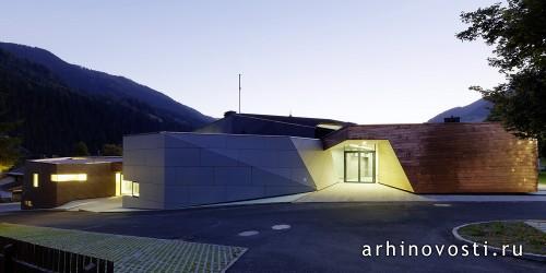 Общественный центр от Machné Architekten. Абфальтерсбах, Австрия.