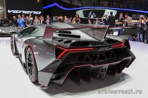 Суперкар Lamborghini Veneno. Италия.